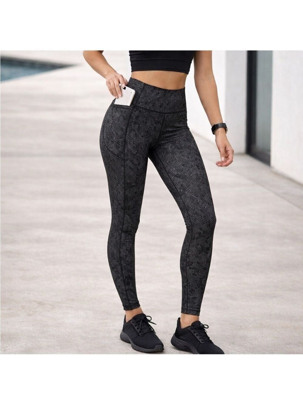 Black hight waisted leggings with pockets